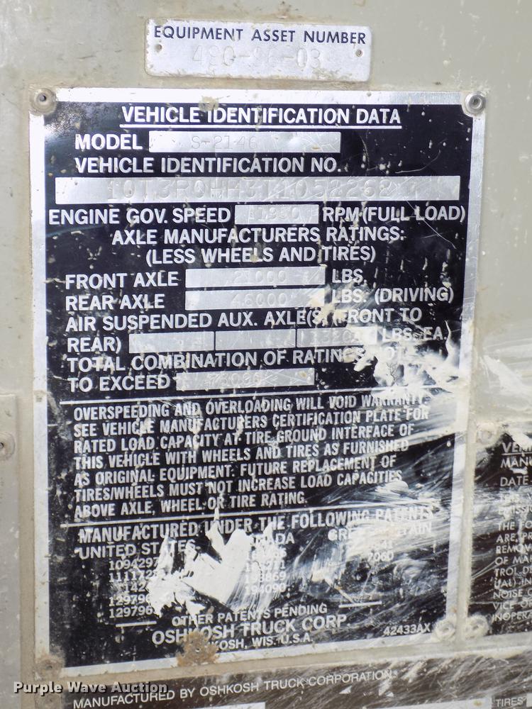 image for item DB8618 1996 Oshkosh S2146 ready mix truck