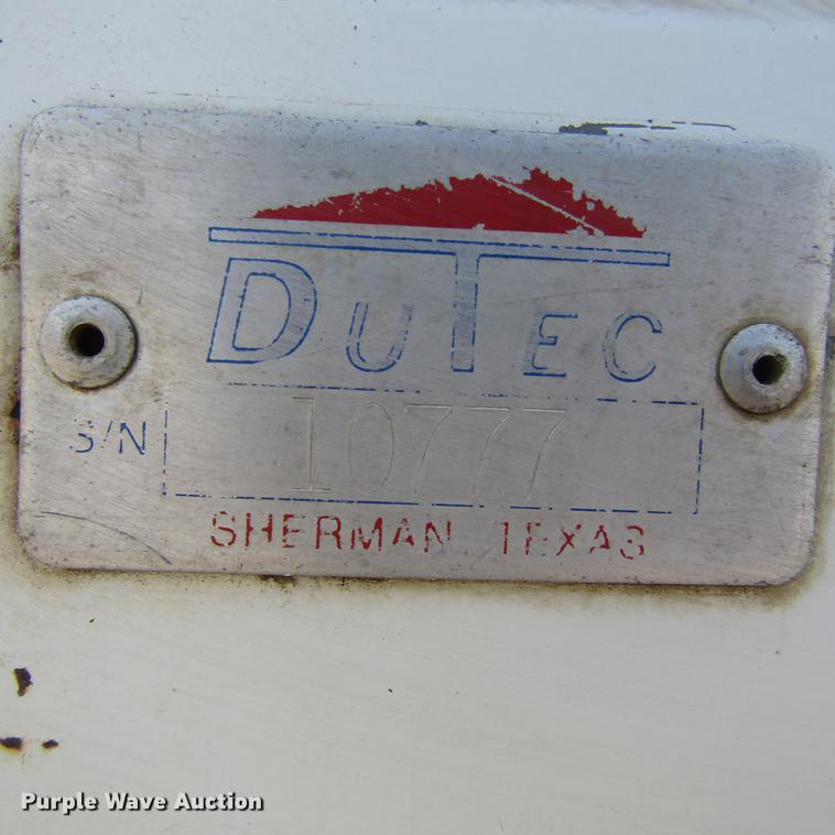 image for item DC0048 1998 International 4900 service truck with crane