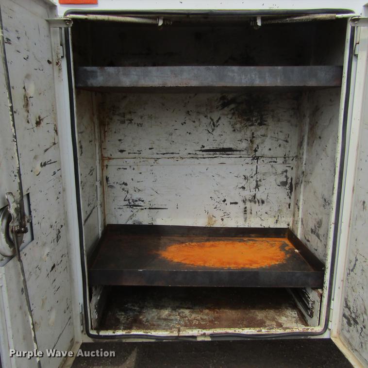 image for item DC0048 1998 International 4900 service truck with crane