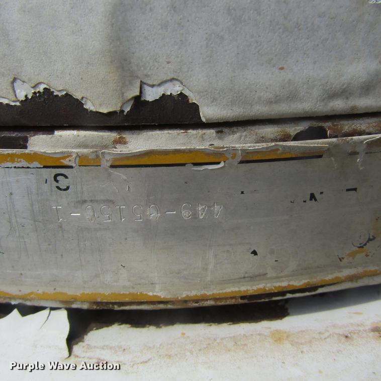 image for item DC0048 1998 International 4900 service truck with crane