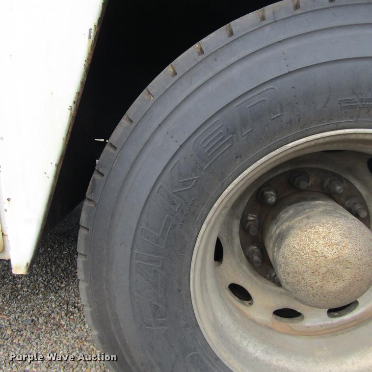 image for item DC0049 2007 GMC C6500 service truck with crane