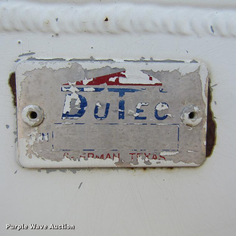 image for item DC0049 2007 GMC C6500 service truck with crane