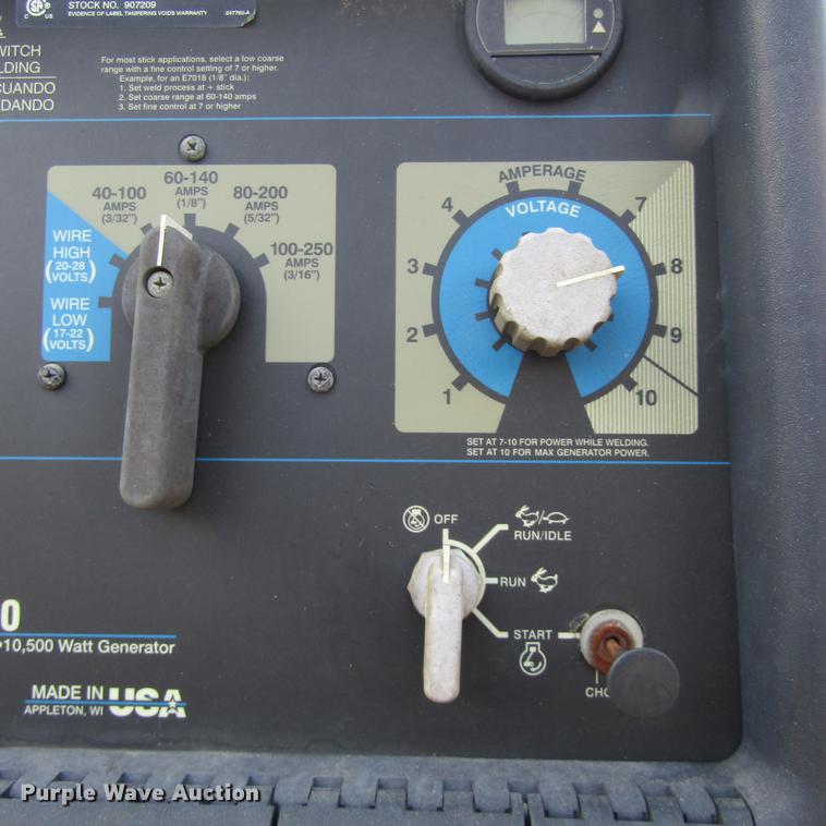 image for item DC0049 2007 GMC C6500 service truck with crane