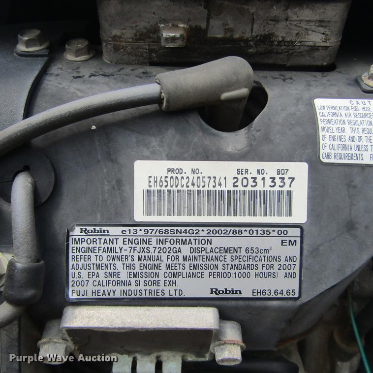 image for item DC0049 2007 GMC C6500 service truck with crane