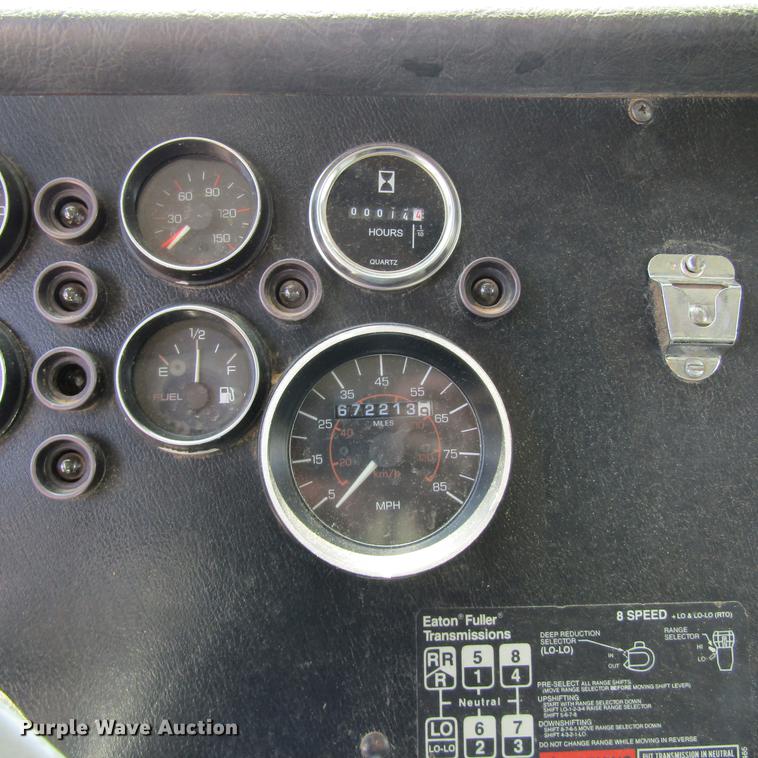 image for item DC0050 1995 Western Star 4900 dump truck