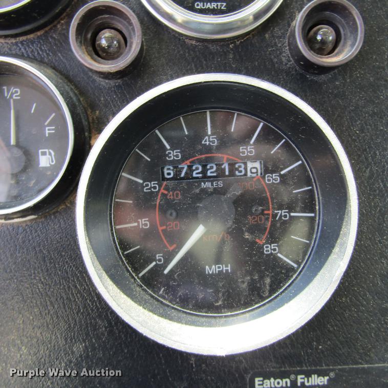 image for item DC0050 1995 Western Star 4900 dump truck