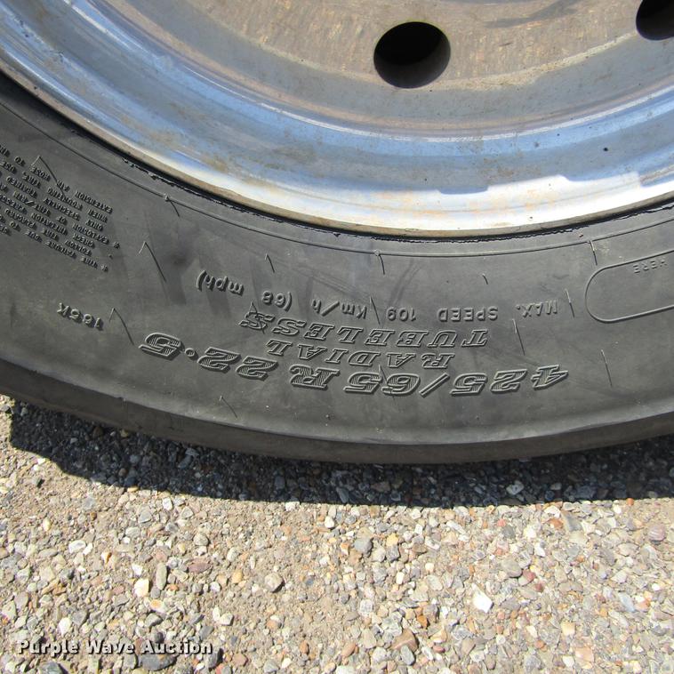 image for item DC0050 1995 Western Star 4900 dump truck