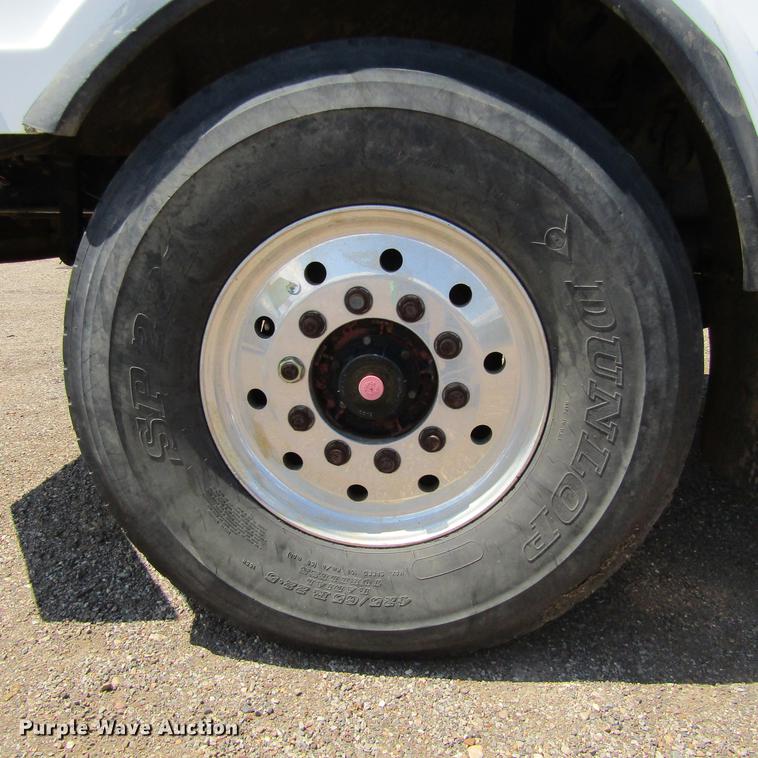 image for item DC0050 1995 Western Star 4900 dump truck