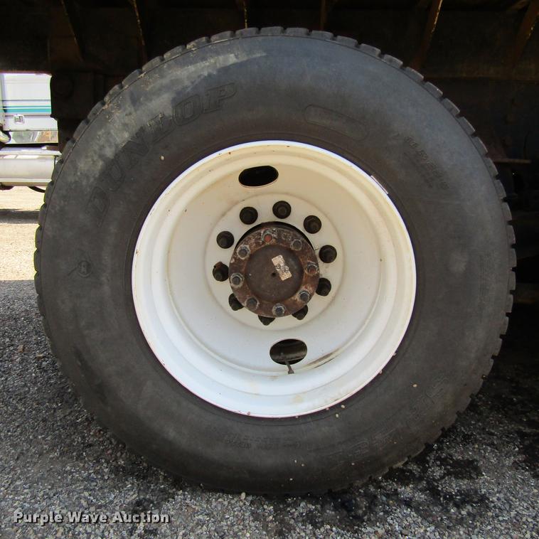 image for item DC0050 1995 Western Star 4900 dump truck