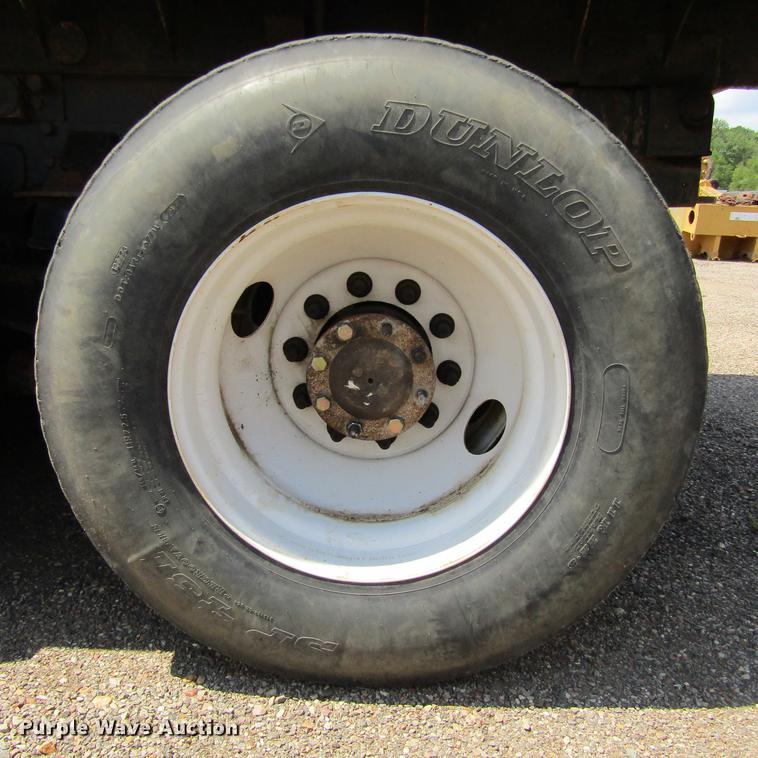 image for item DC0050 1995 Western Star 4900 dump truck