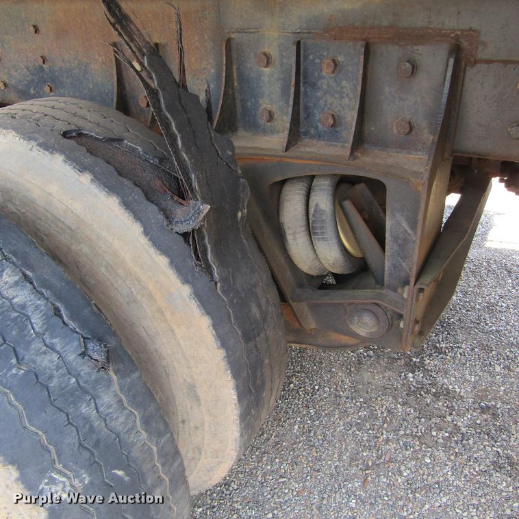 image for item DC0050 1995 Western Star 4900 dump truck