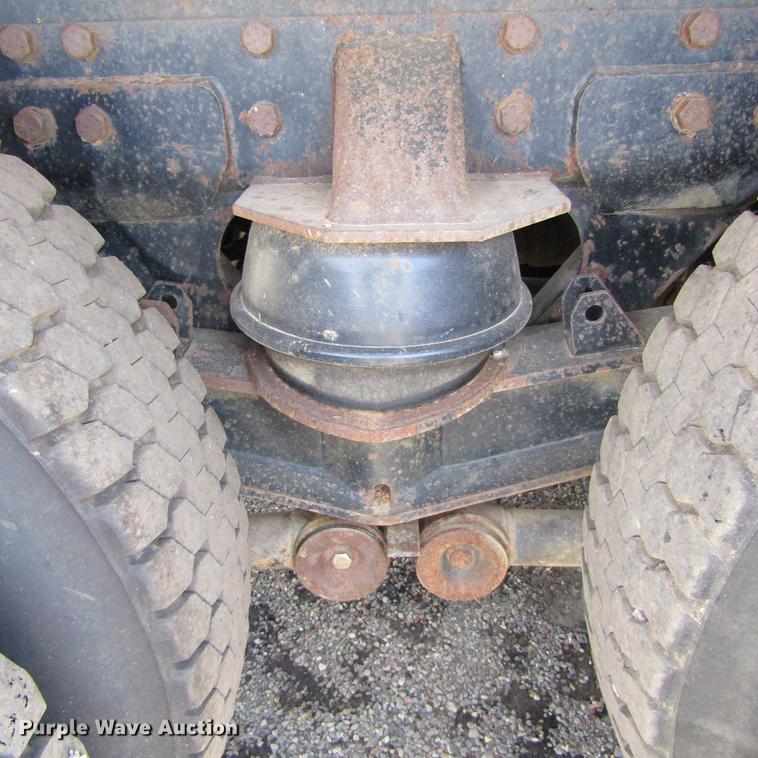 image for item DC0050 1995 Western Star 4900 dump truck