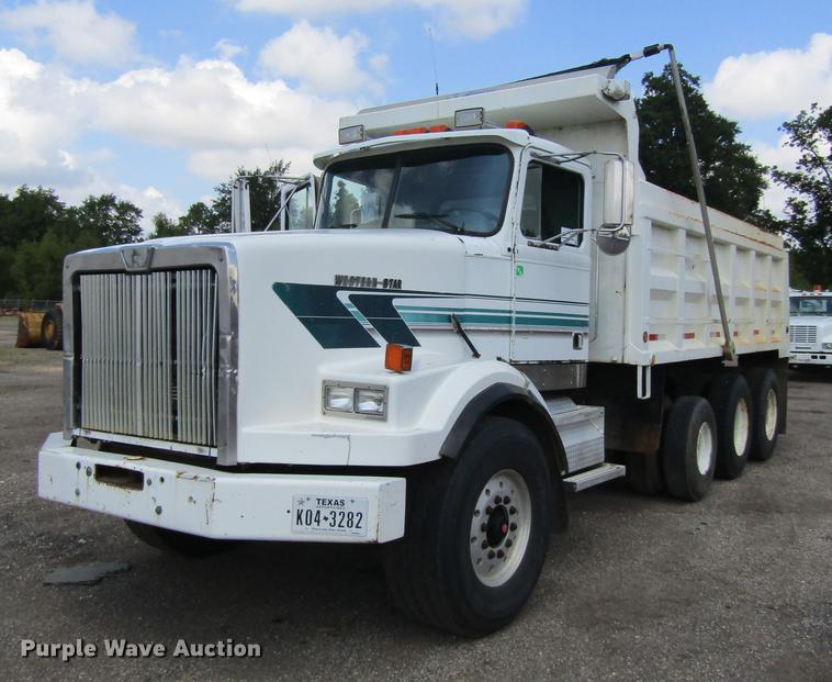 image for item DC0051 1994 Western Star 4964S dump truck