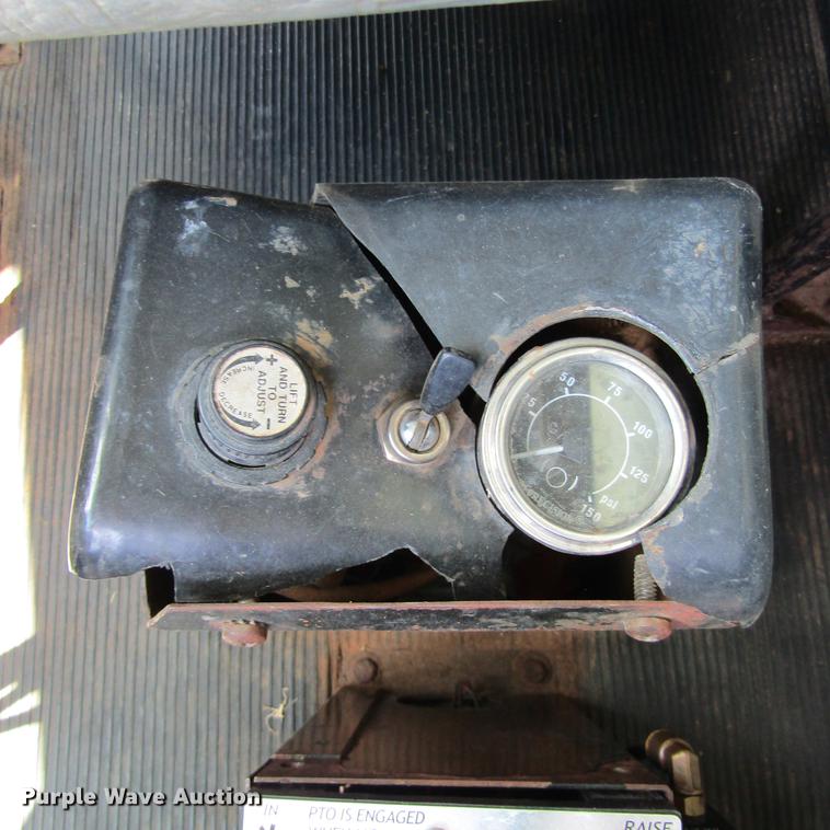 image for item DC0051 1994 Western Star 4964S dump truck