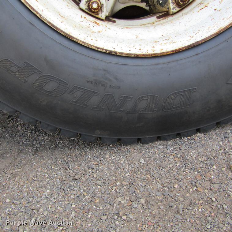 image for item DC0051 1994 Western Star 4964S dump truck