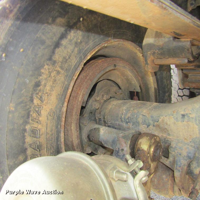 image for item DC0051 1994 Western Star 4964S dump truck