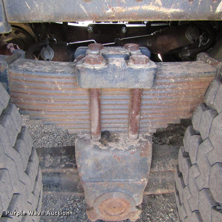 image for item DC0051 1994 Western Star 4964S dump truck