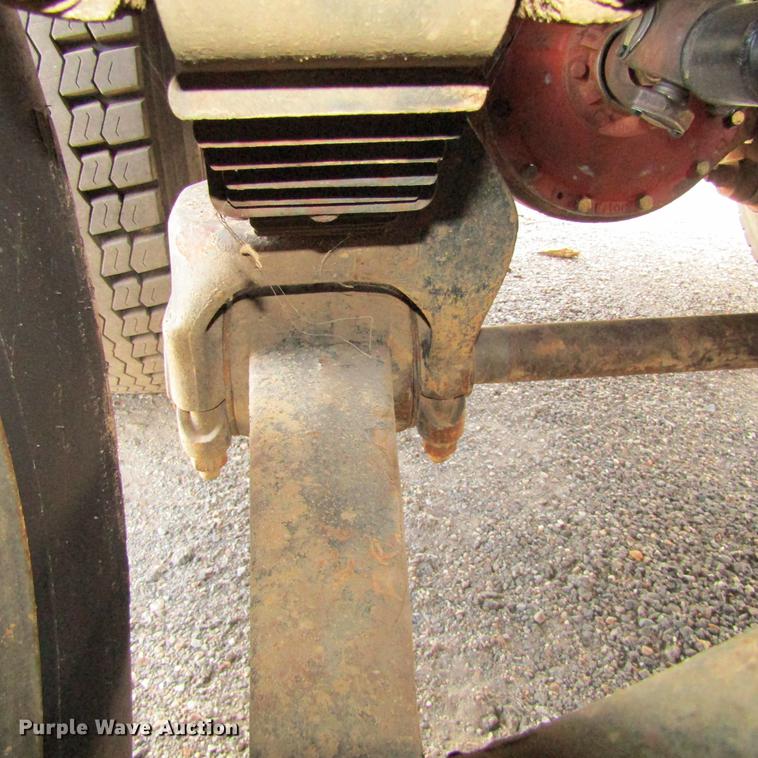 image for item DC0051 1994 Western Star 4964S dump truck