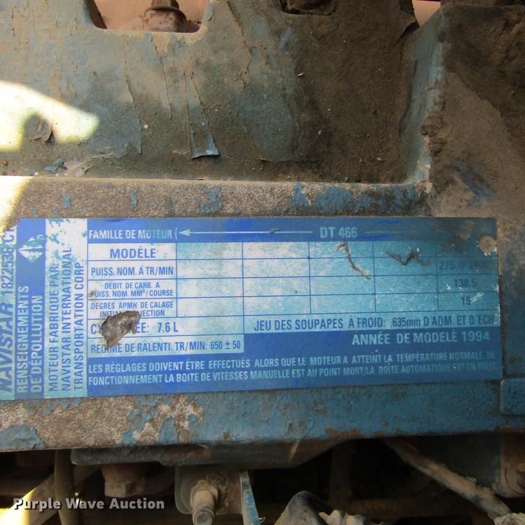 image for item DC0052 1994 International 2654 service truck