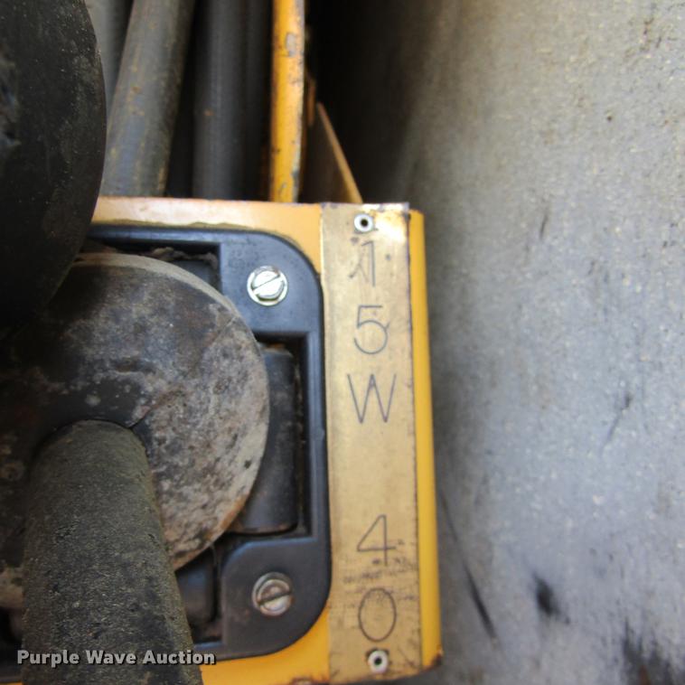 image for item DC0052 1994 International 2654 service truck