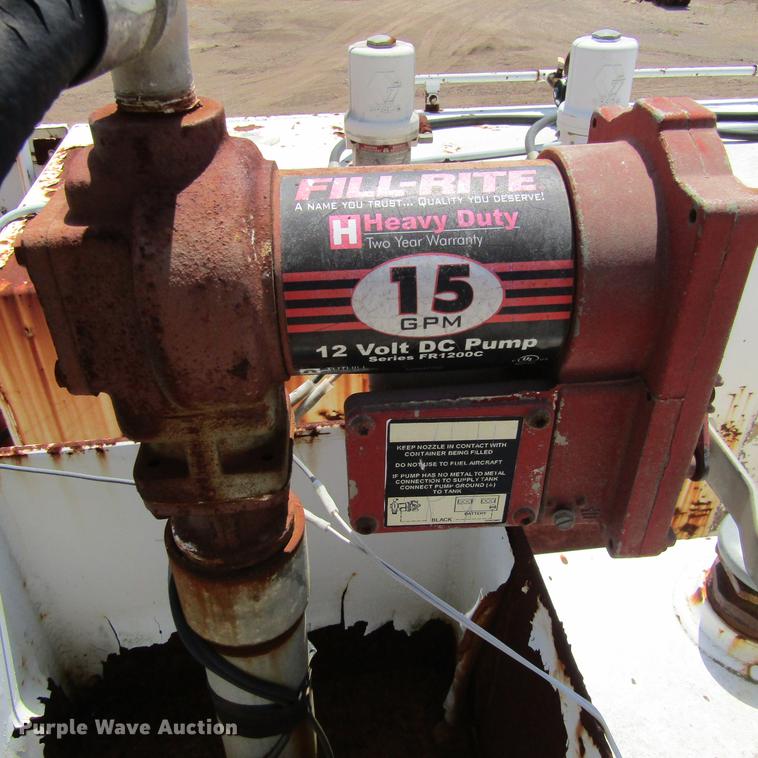 image for item DC0052 1994 International 2654 service truck