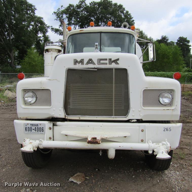 image for item DC0053 1982 Mack RD688S tank truck