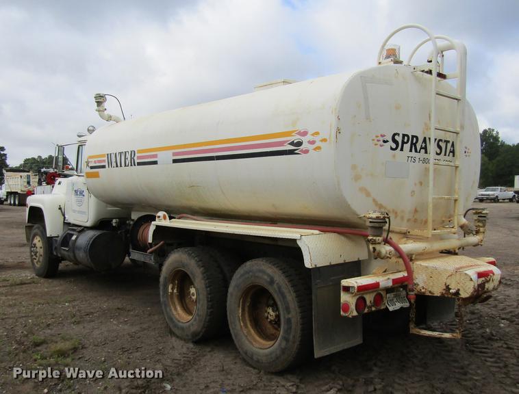 image for item DC0053 1982 Mack RD688S tank truck