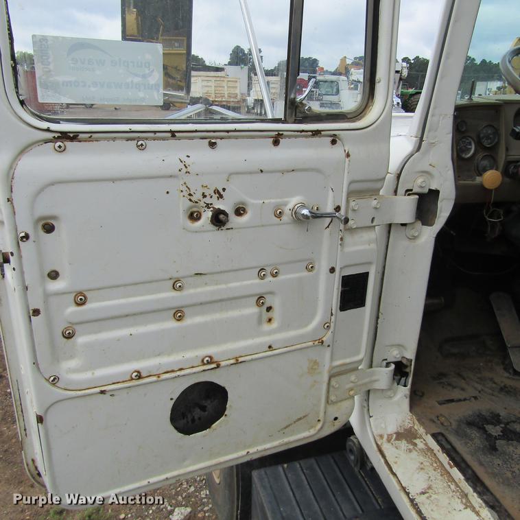 image for item DC0053 1982 Mack RD688S tank truck