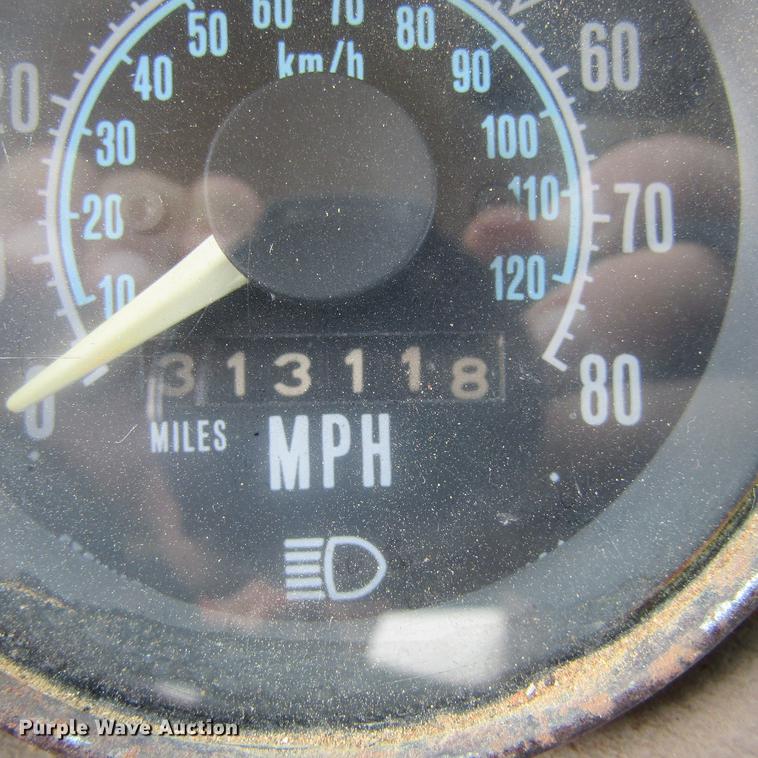 image for item DC0053 1982 Mack RD688S tank truck