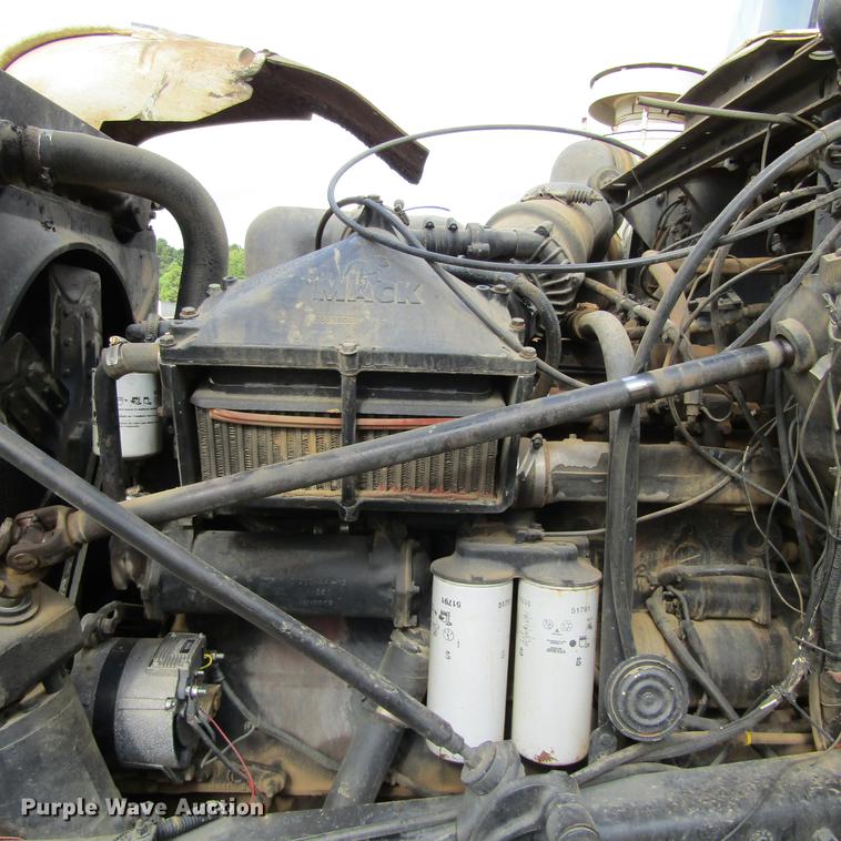 image for item DC0053 1982 Mack RD688S tank truck