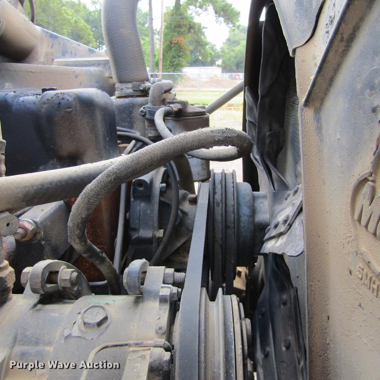 image for item DC0053 1982 Mack RD688S tank truck