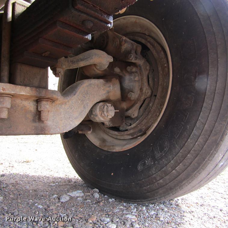 image for item DC0053 1982 Mack RD688S tank truck