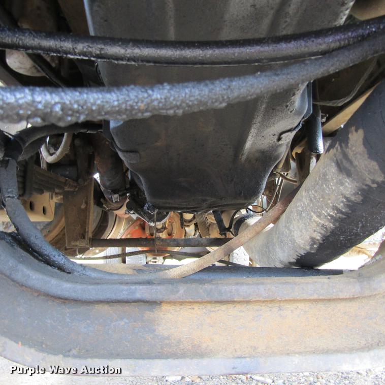 image for item DC0053 1982 Mack RD688S tank truck