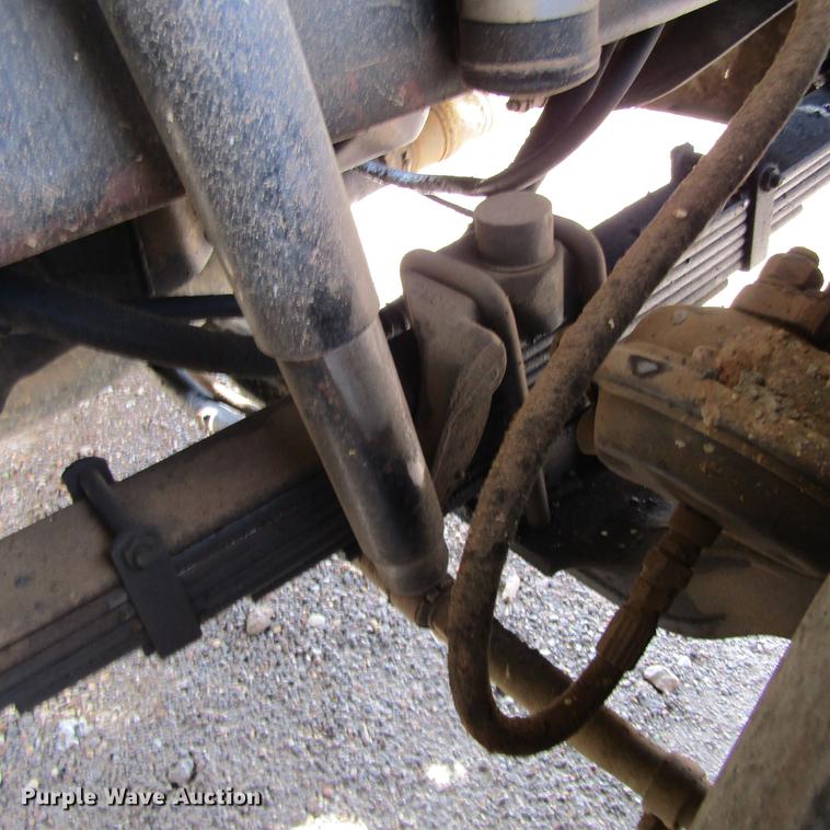 image for item DC0053 1982 Mack RD688S tank truck