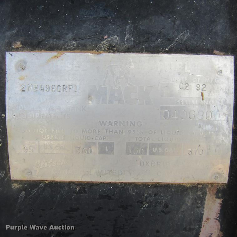 image for item DC0053 1982 Mack RD688S tank truck