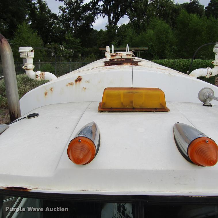 image for item DC0053 1982 Mack RD688S tank truck