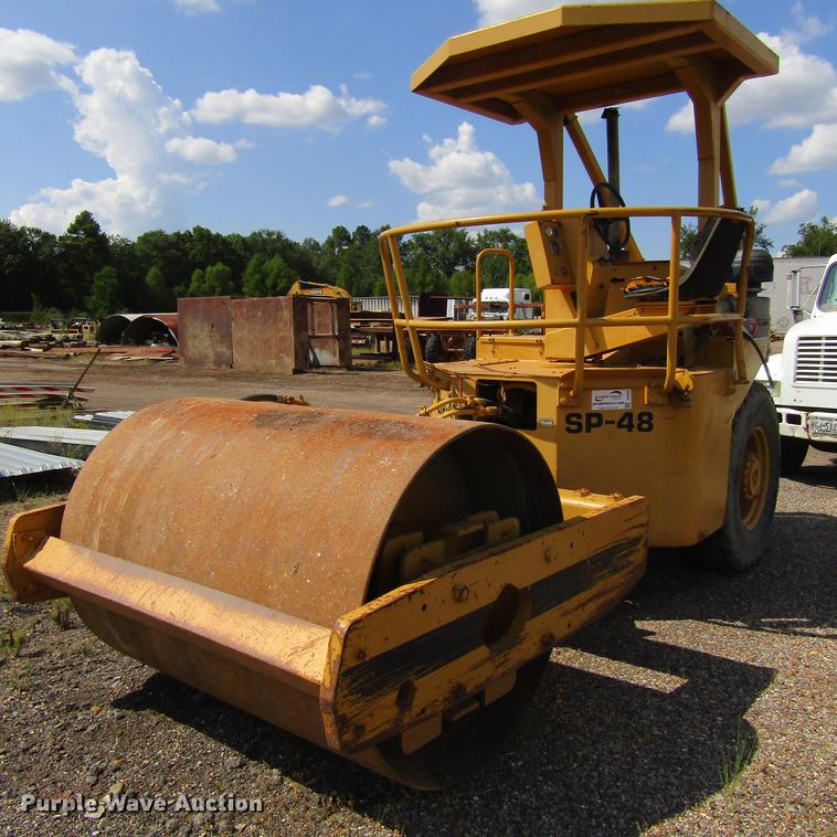 image for item DC0055 1984 Ingersoll Rand SP48 single drum vibratory compactor