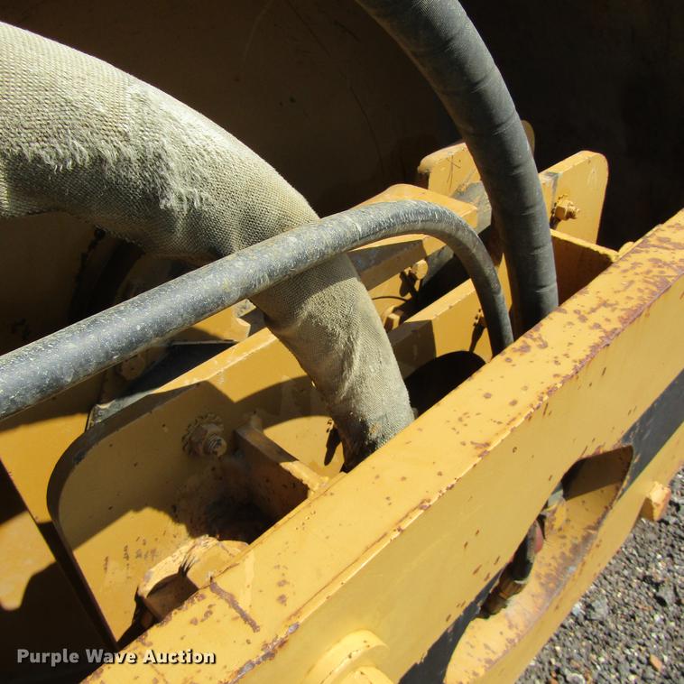 image for item DC0055 1984 Ingersoll Rand SP48 single drum vibratory compactor