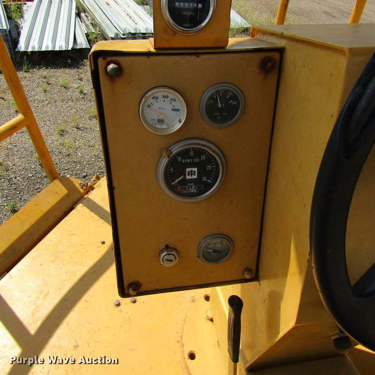 image for item DC0055 1984 Ingersoll Rand SP48 single drum vibratory compactor