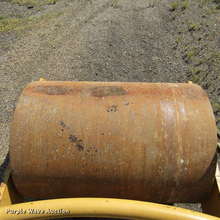 image for item DC0055 1984 Ingersoll Rand SP48 single drum vibratory compactor