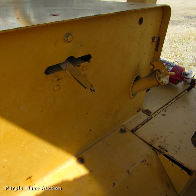 image for item DC0055 1984 Ingersoll Rand SP48 single drum vibratory compactor