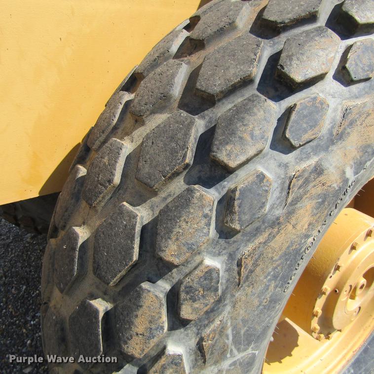 image for item DC0055 1984 Ingersoll Rand SP48 single drum vibratory compactor