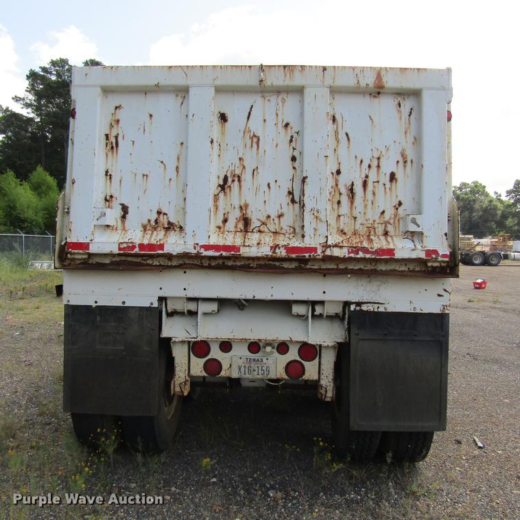 image for item DC0056 2000 Hilbilt 2424HDMT end dump trailer