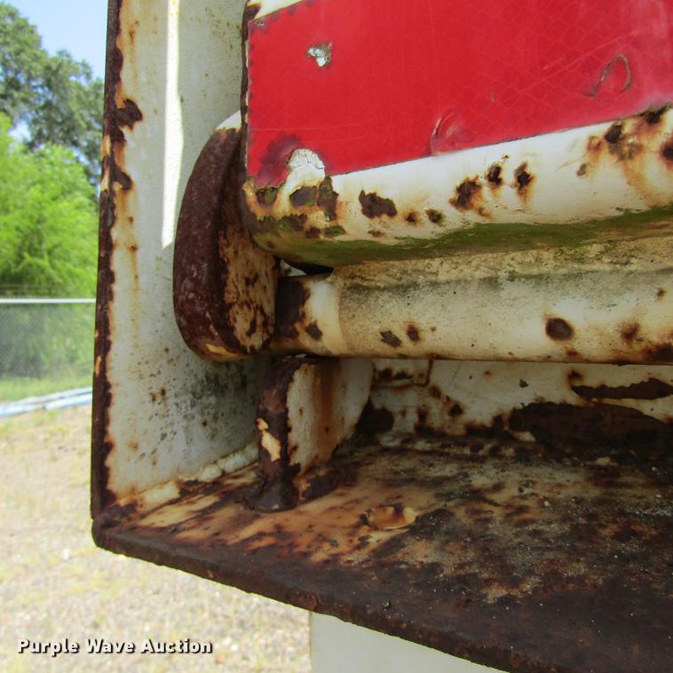 image for item DC0056 2000 Hilbilt 2424HDMT end dump trailer