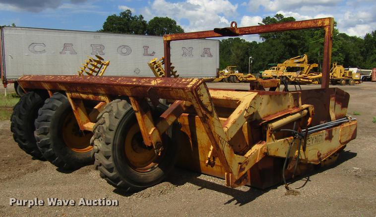 image for item DC0058 Reynolds scraper