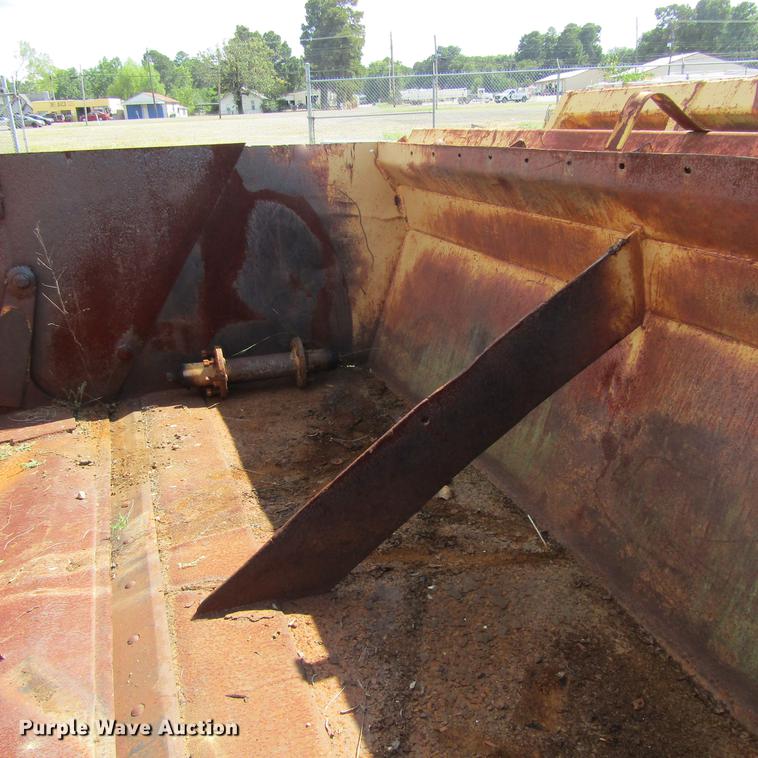 image for item DC0058 Reynolds scraper