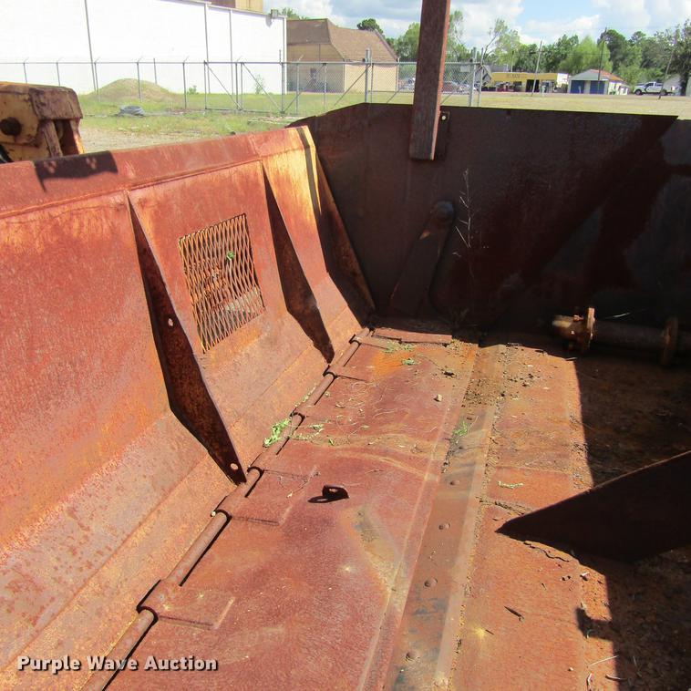 image for item DC0058 Reynolds scraper