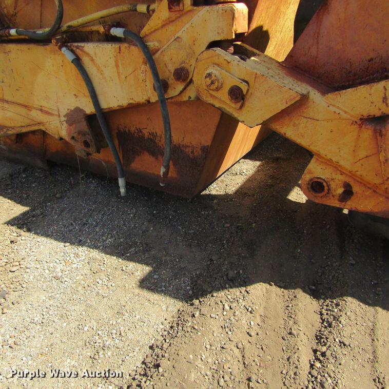 image for item DC0058 Reynolds scraper