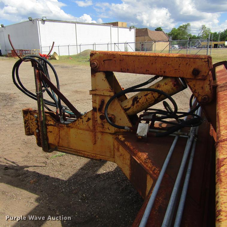 image for item DC0058 Reynolds scraper