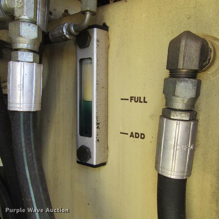 image for item DC0060 1999 JLG 40H boom lift